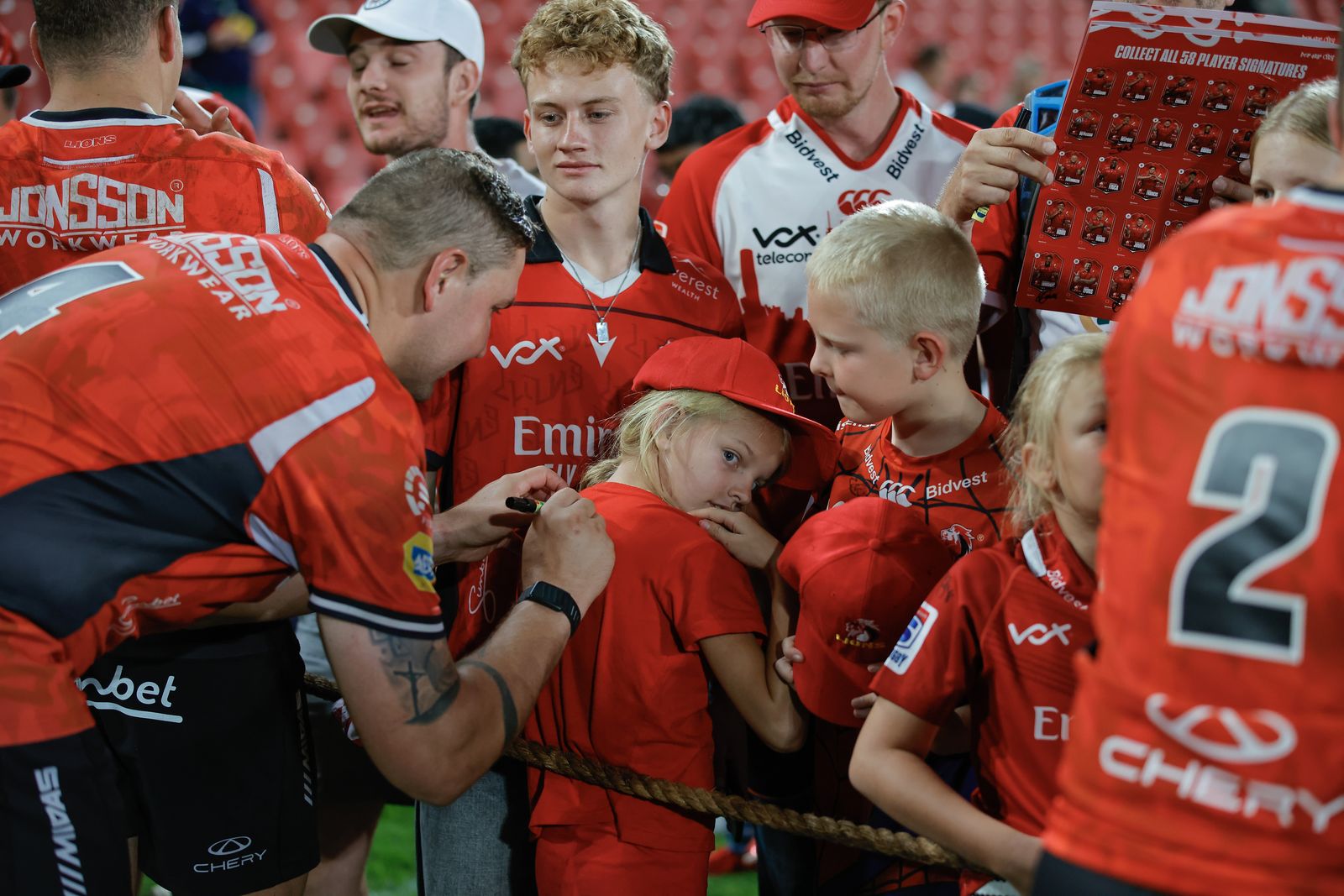 Signing fans